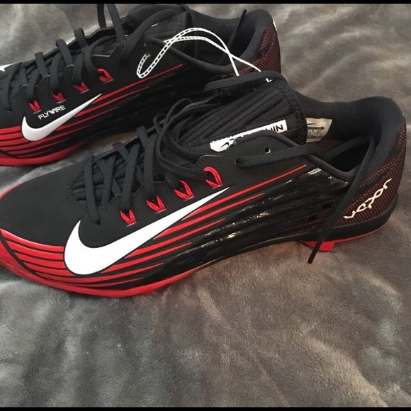 nike flywire baseball cleats